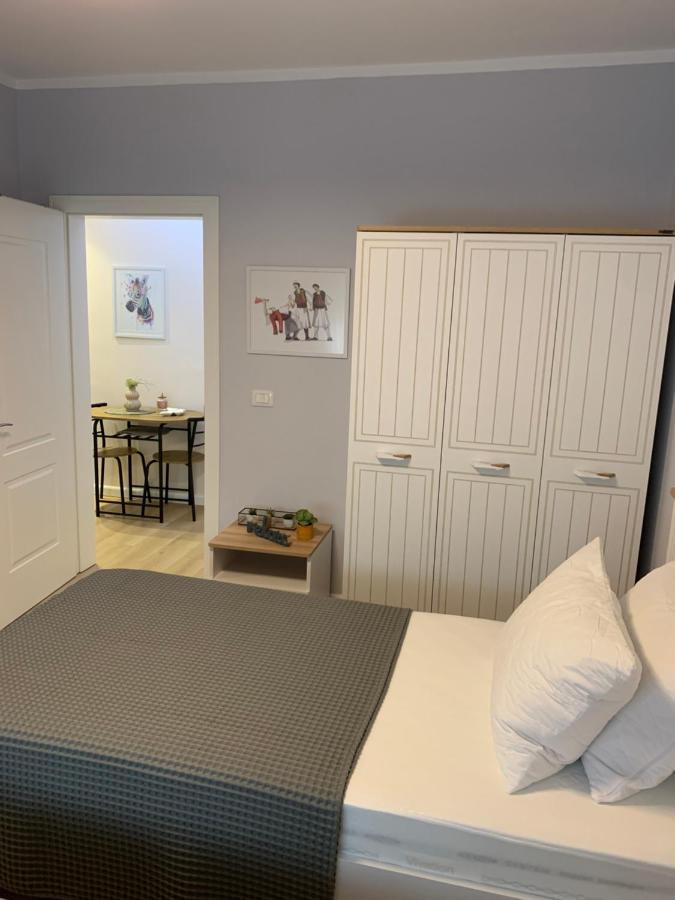 Casa Nada Appartement Tirana Buitenkant foto